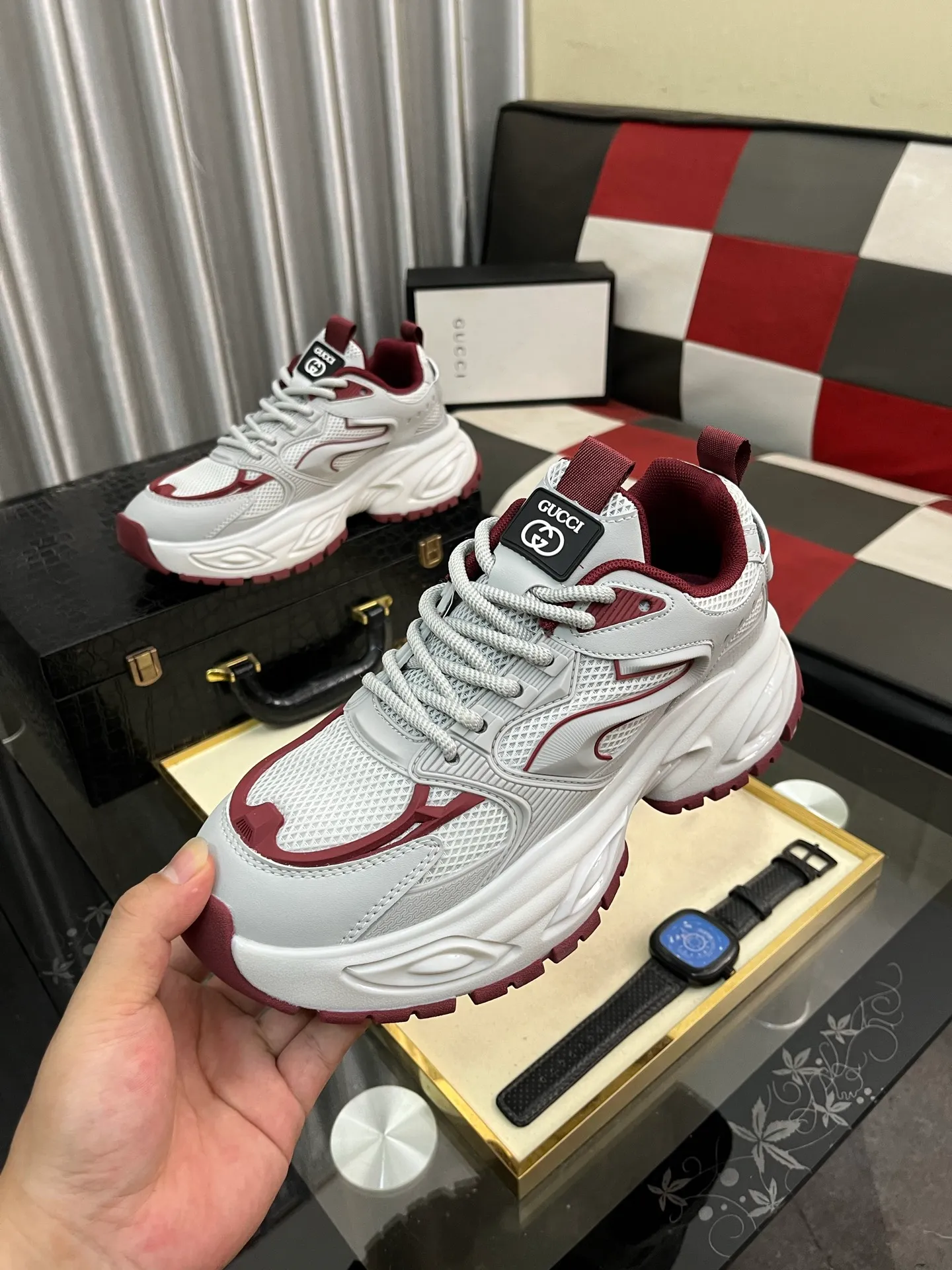 Men's shoes💰480⌚️⌚️【GUCCI】Gaobang casual and fashionable men's shoes👟hot style💥simple and elegant style, exclusive for trendy men. Unique official website latest brand elements👑Gucci original decoration, fashionable and generous, original calfskin fabric➕Comfortable leather lining ✅Size: 38-44, 2⃣️colors available